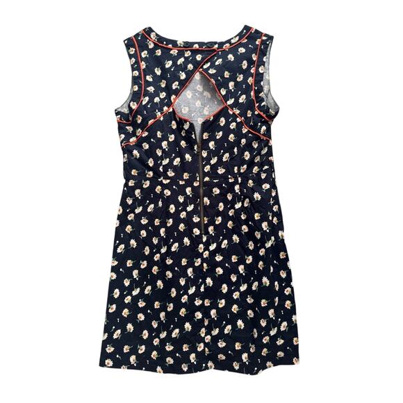 Louche London Jayne Piped Cut Out Floral Dress Sz 8 Vintage Feel CottageCore - Picture 6 of 8